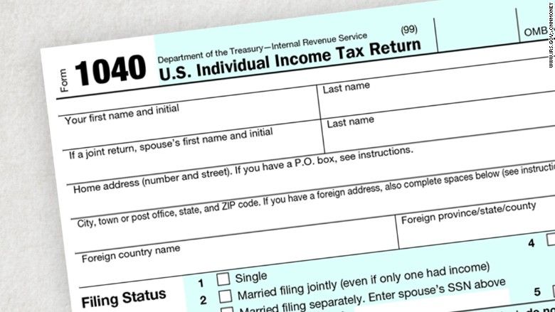 close-up-1040-tax-form